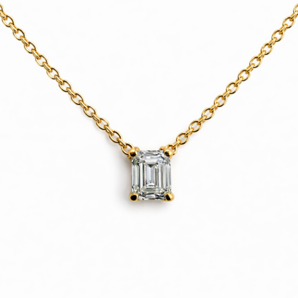 Collier mit Diamant, Emerald Cut 0,30 ct., E/vs1, GIA Zertifikat, 750/- Gelbgold